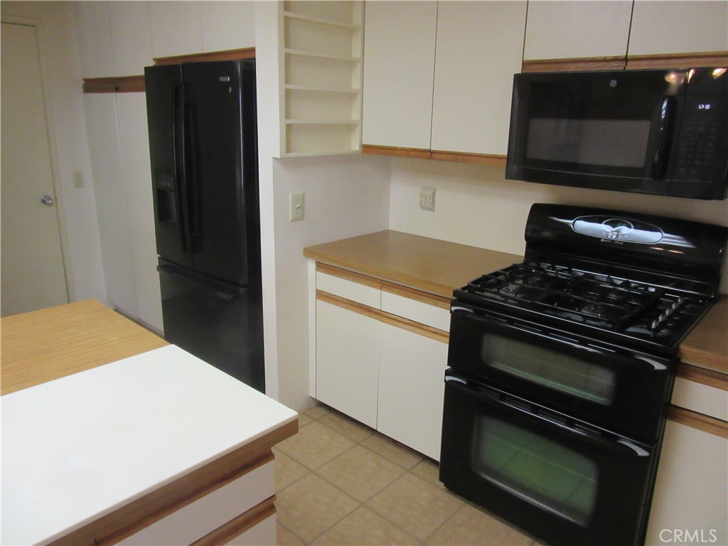 77034 California Drive