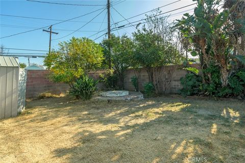 A home in Mission Hills (San Fernando)