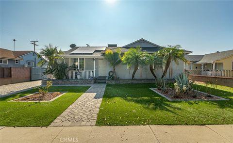 A home in Mission Hills (San Fernando)