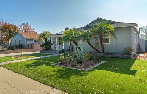 A home in Mission Hills (San Fernando)