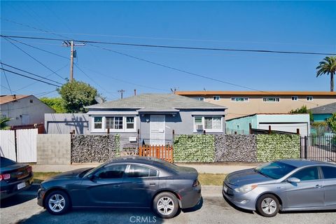 A home in Inglewood