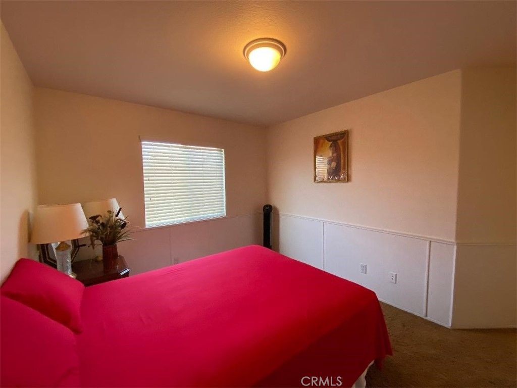 listing image 130725960611697557291
