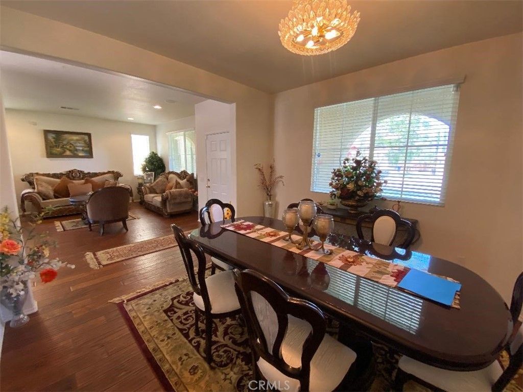listing image 130724536384545948013