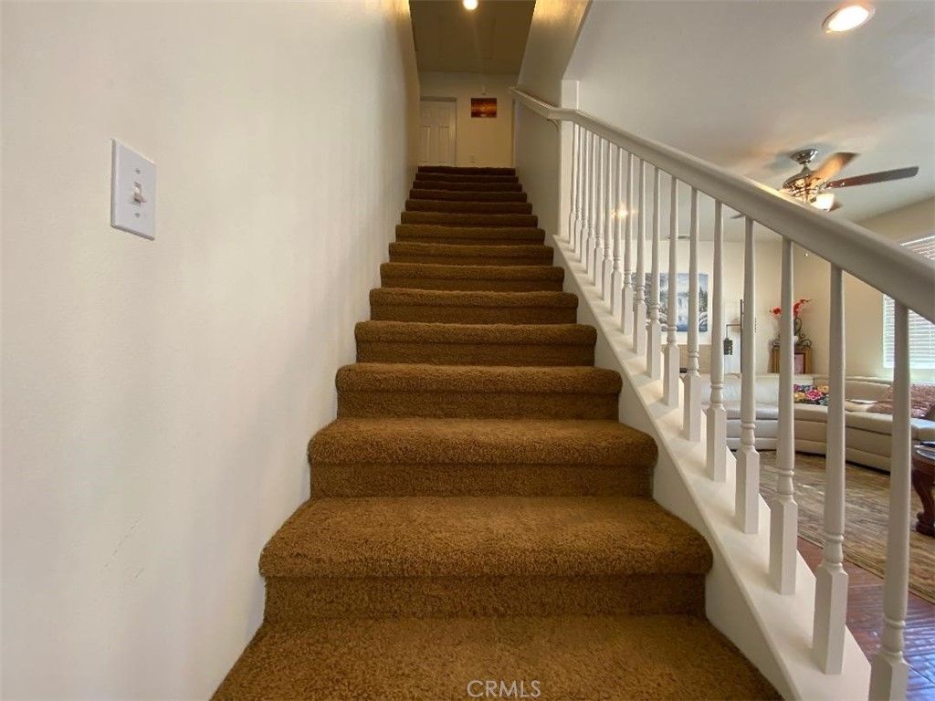 listing image 130728984701438796044
