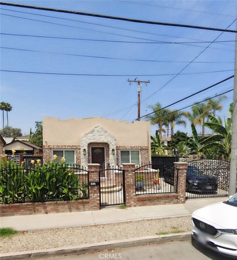 1917 E 61st Long Beach CA 90805