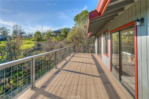 A home in Oroville