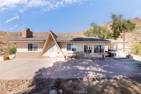 A home in Morongo Valley