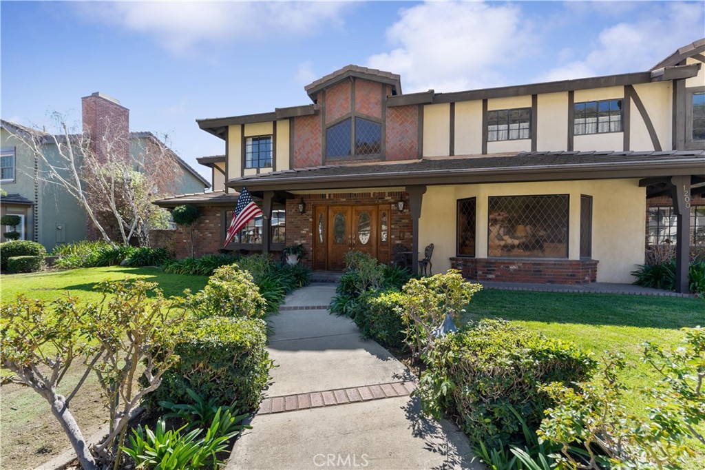 1200 Saga Street