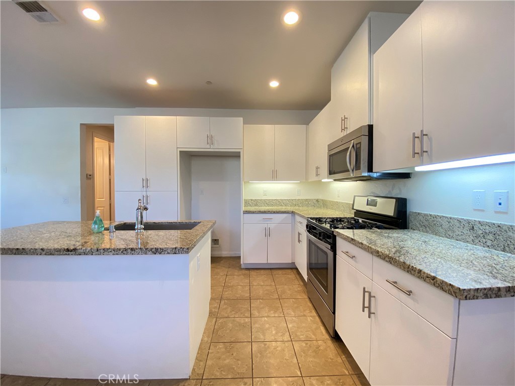800 E Promenade Unit A