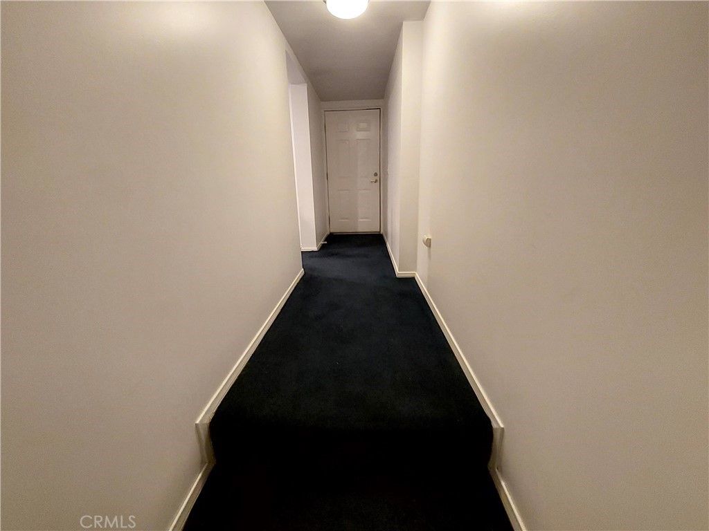 listing image 130728804852496320387