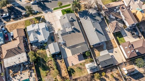 A home in Mission Hills (San Fernando)