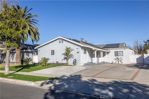 A home in Mission Hills (San Fernando)