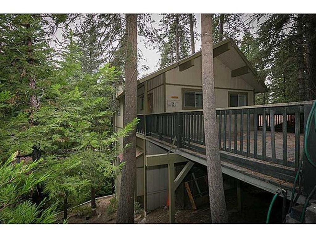 listing image 130721229764616574059