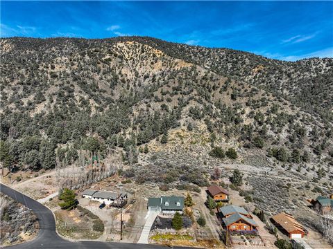 A home in Pine Mountain Club