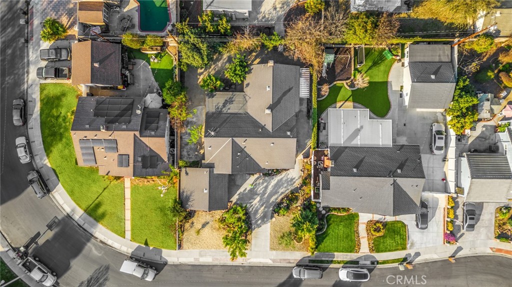520 Linden Way