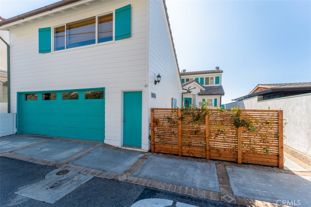 Beach Road Custom (BR) - Residential Lease