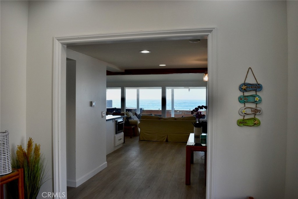 Beach Road Custom (BR) - Residential Lease