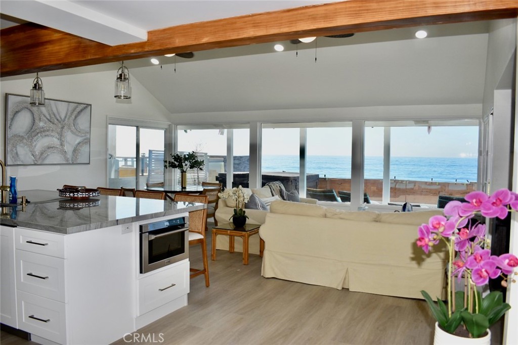 Beach Road Custom (BR) - Residential Lease