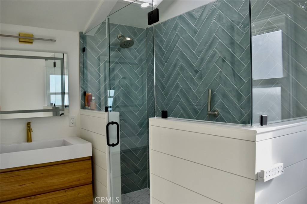 Beach Road Custom (BR) - Residential Lease