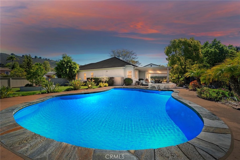 1106 Ariana Road