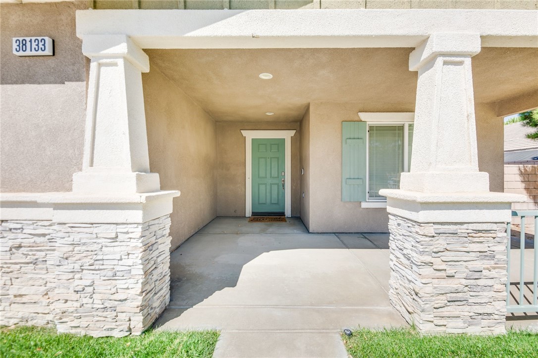 Photo 3 of 28 of 38133 Cima Mesa Drive house