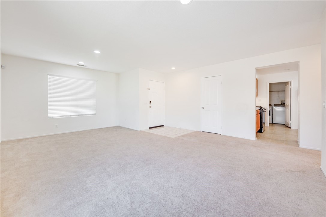 Photo 6 of 28 of 38133 Cima Mesa Drive house
