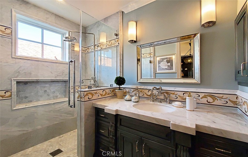 Admiralty Island (HADM) - Residential