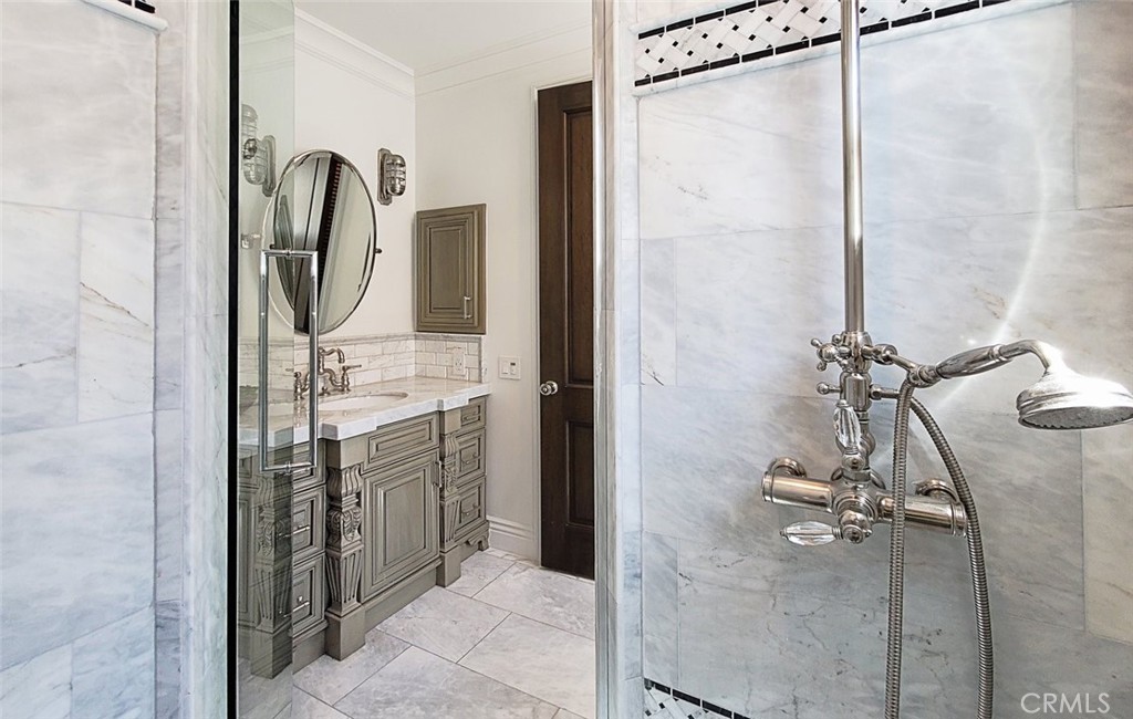 Admiralty Island (HADM) - Residential