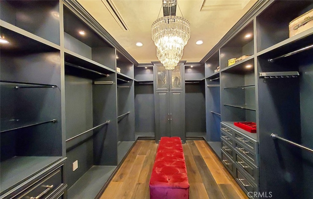 Admiralty Island (HADM) - Residential