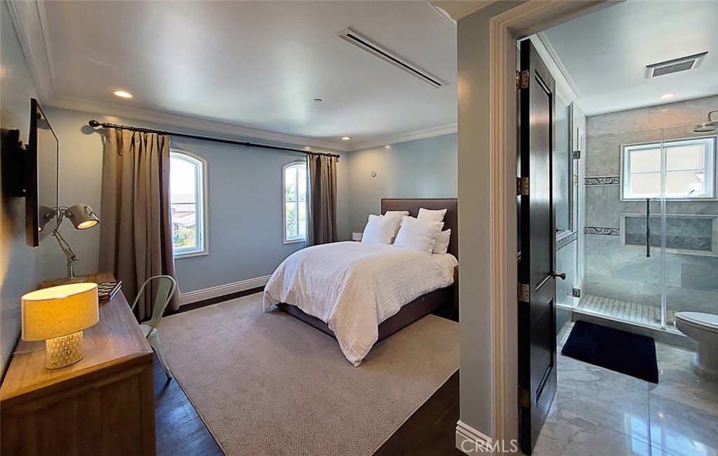 Admiralty Island (HADM) - Residential