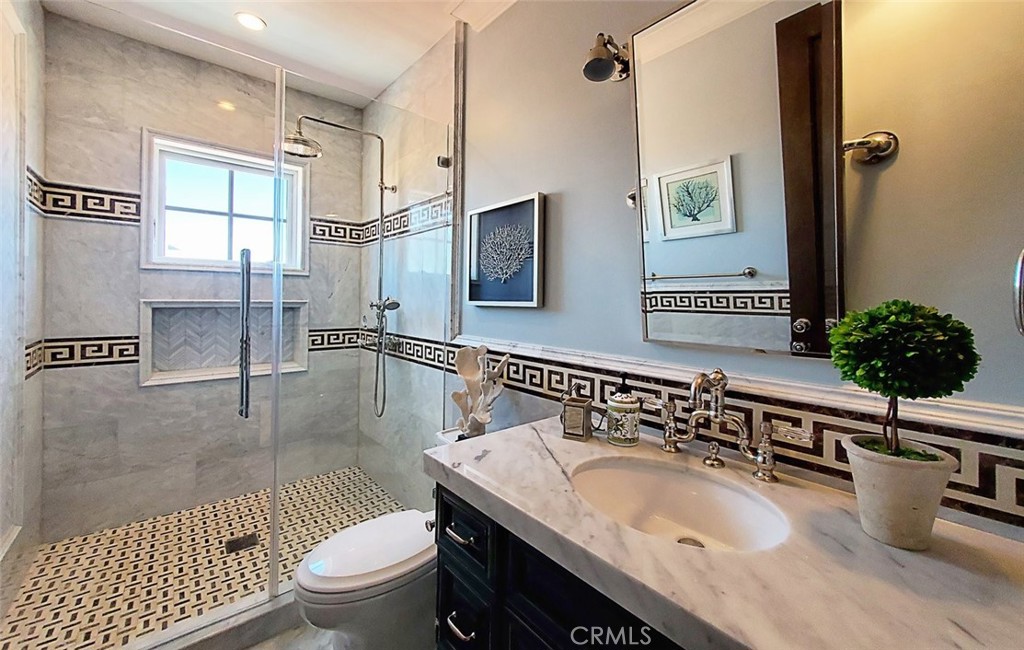 Admiralty Island (HADM) - Residential