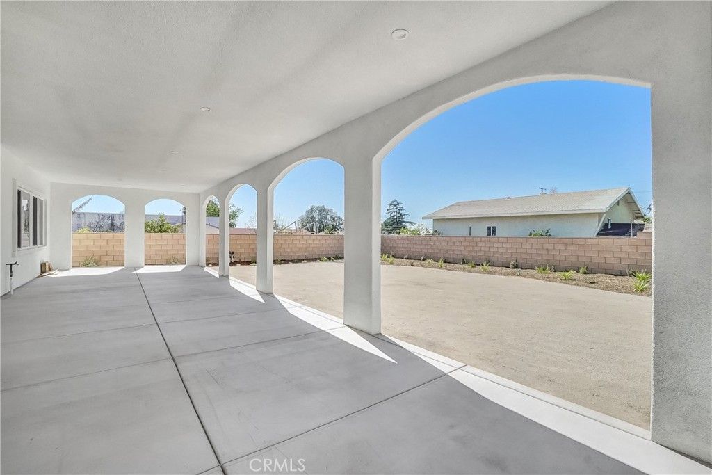 listing image 130724133750657048459