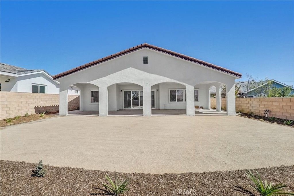 listing image 130726690156830000657