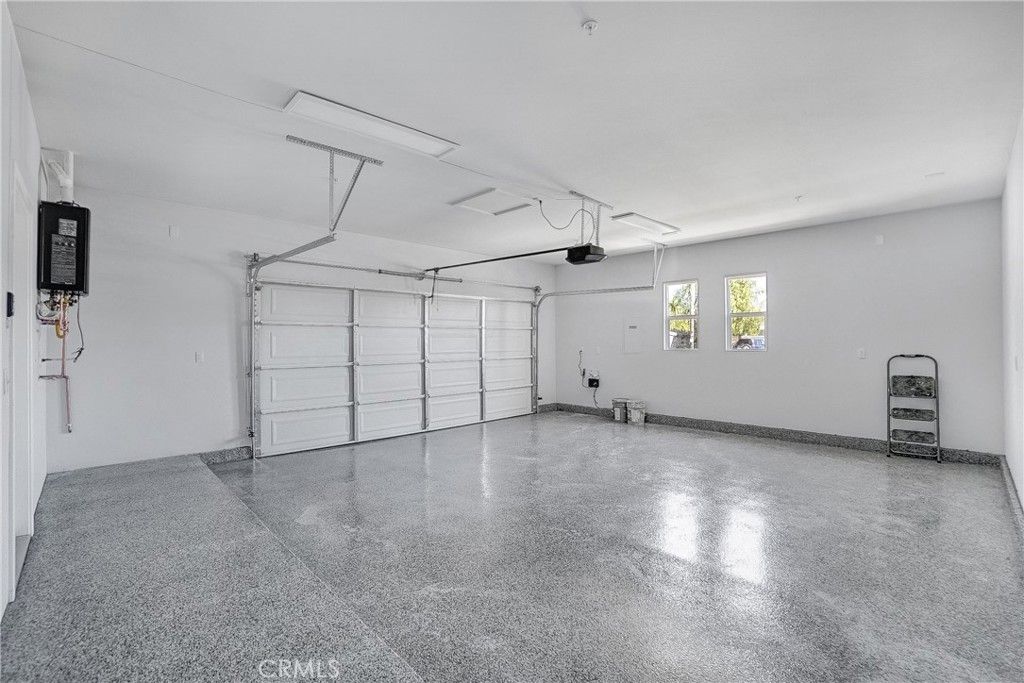 listing image 130723534443571479928