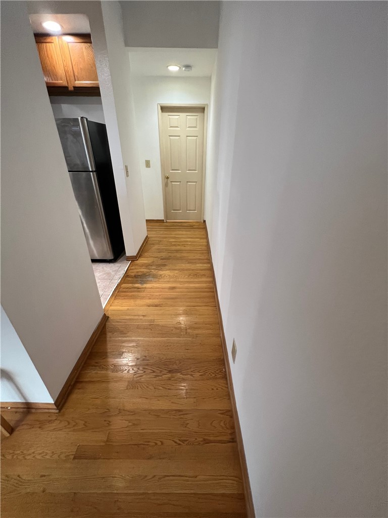 Photo 7 of 24 of 204 E Plymouth Street 19 townhome