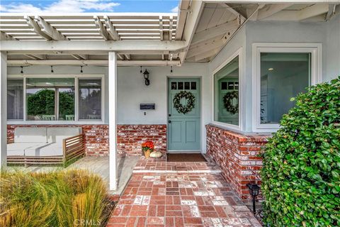 A home in La Mirada