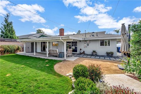 A home in La Mirada