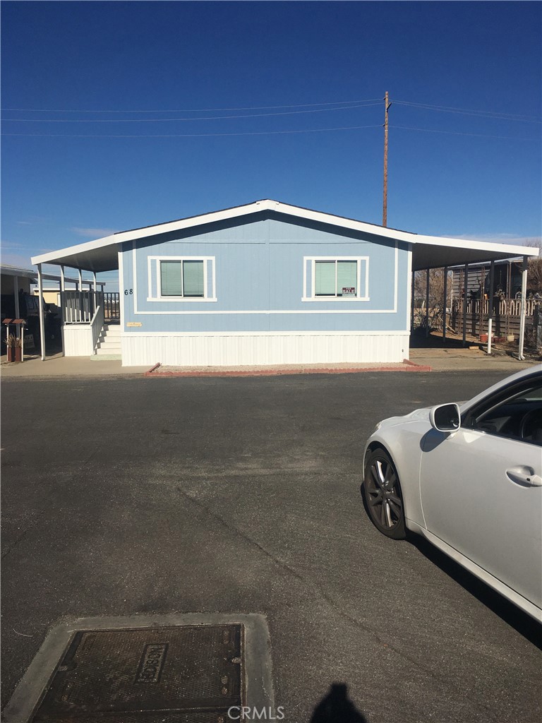 Charming 3-bedroom 2-bath, mobile home for sale in a clean, quiet, well-maintained park in beautiful Apple Valley. Home has a patio and covered deck, shed, 2-car carport, forced air and heat. Park amenities include a pool and clubhouse. Close to schools, shopping, and public transportation.