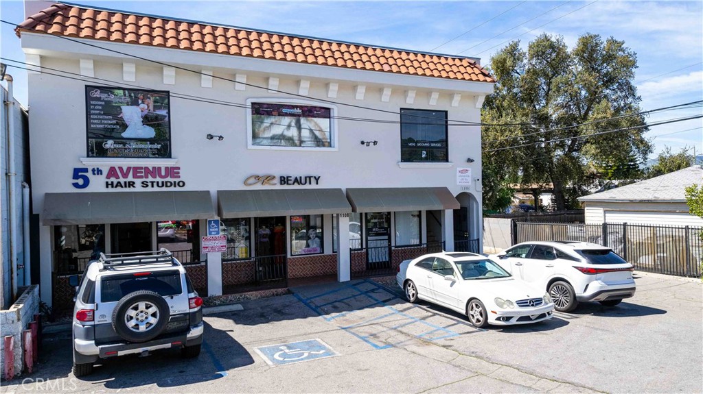 Properties 1 1108 5th Street