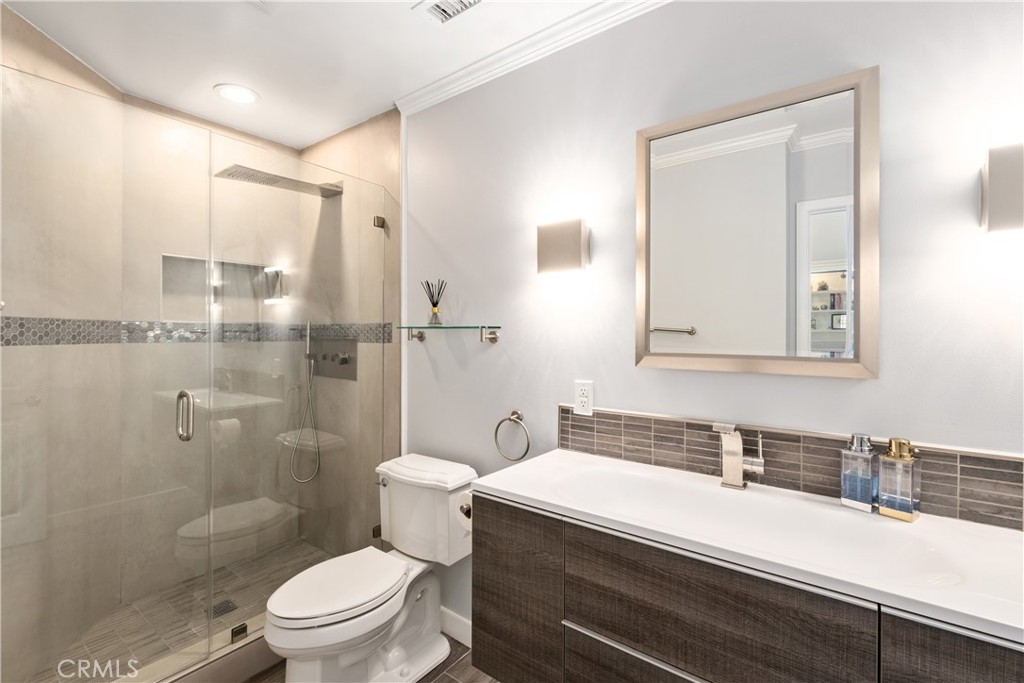 Landing II (L2) - Residential