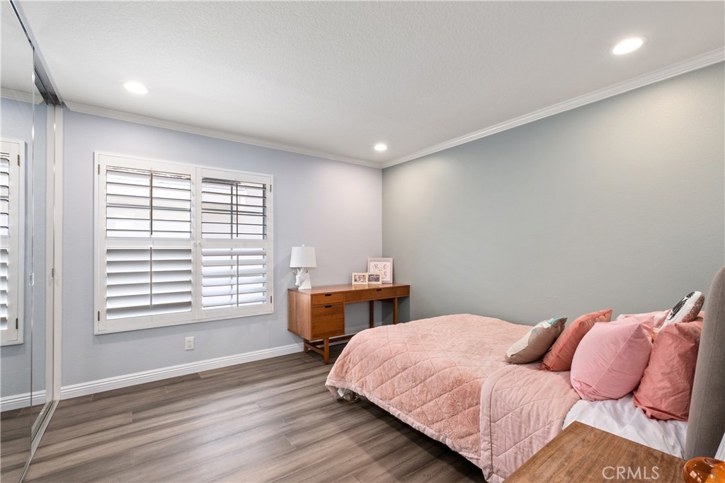 Landing II (L2) - Residential