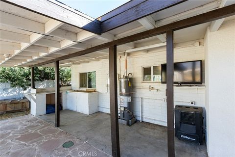 A home in Morongo Valley