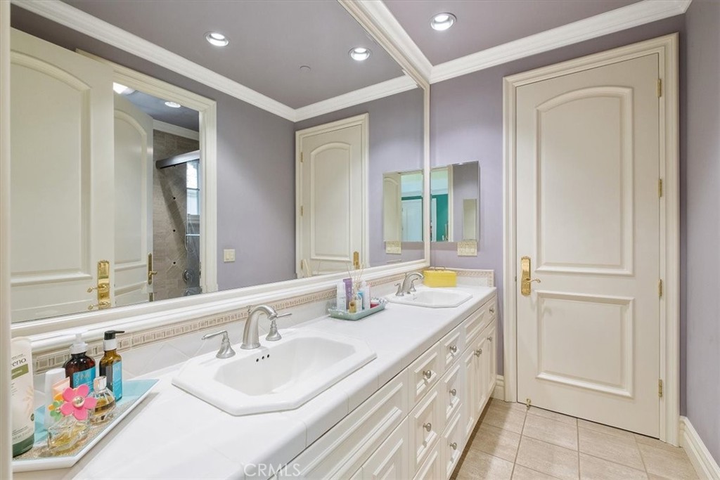 Nellie Gail (NG) - Residential