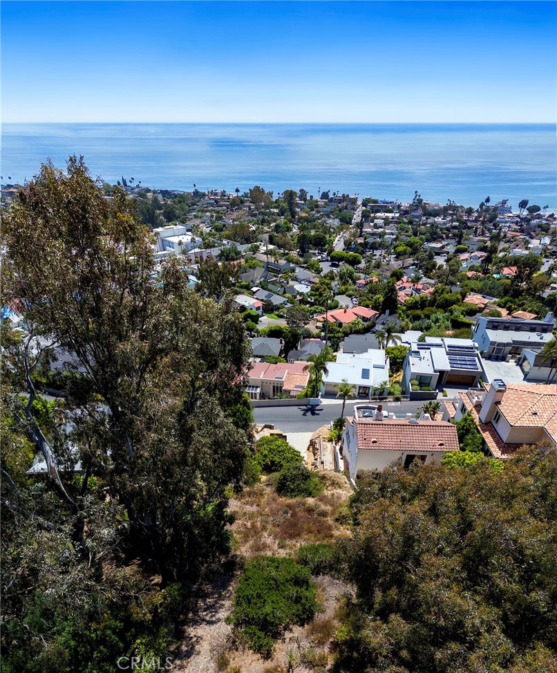 1040 Skyline Drive, Laguna Beach CA 92651 - Photo 8