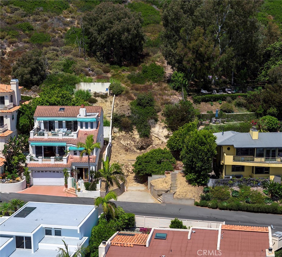 1040 Skyline Drive, Laguna Beach CA 92651 - Photo 9