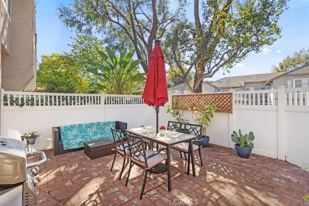 24382 Larchmont Court 66