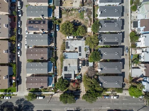Photo of 9237 Cedros Avenue, Panorama City, CA 91402 (MLS # SR25055317)