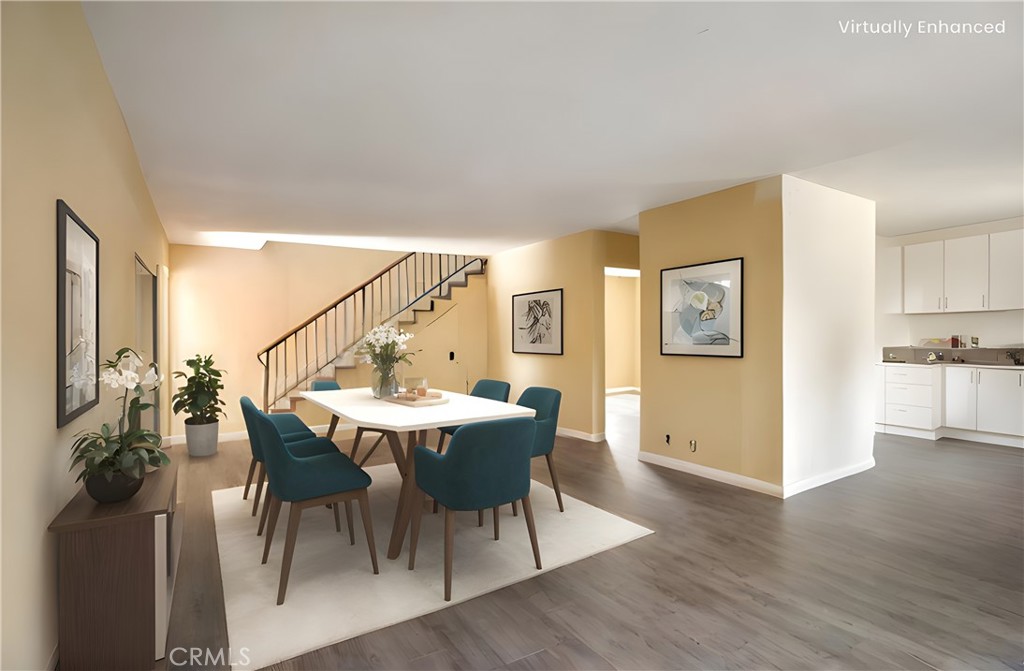 1003 - 1001 W Myrtle Street