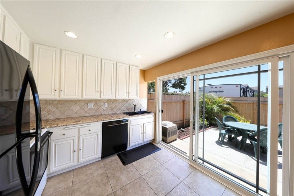 listing image 130720043334104271794