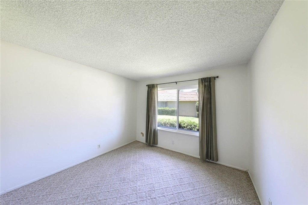 listing image 130723453493738203868